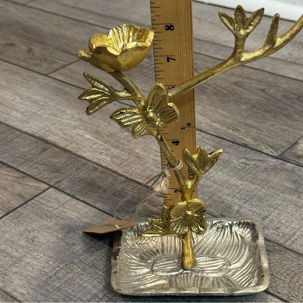 Jewelry Holder with Gold Floral Design & Silver Base